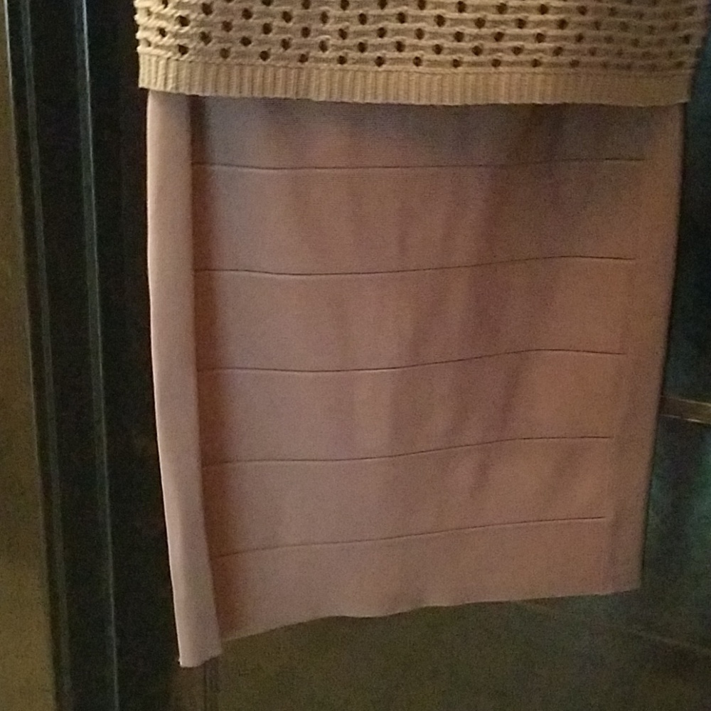 🤎Closet Lease Out🤎 Carmen- Carmen Marc Valvo Skirt